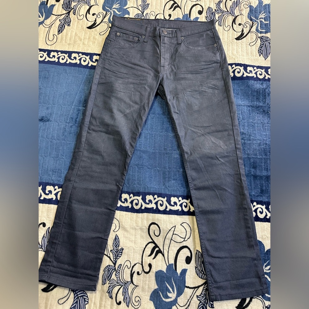 Levi's Men's Charcoal Straight Jeans
